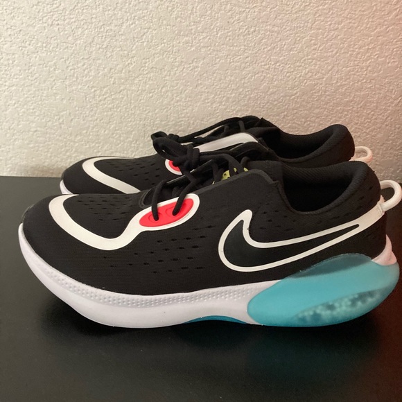 NEW NIKE WOMENS JOYRIDE DUAL RUN ( GS) SNEAKERS SZ 8 8.5 RUNNING SHOES CN9600003 - Picture 5 of 11